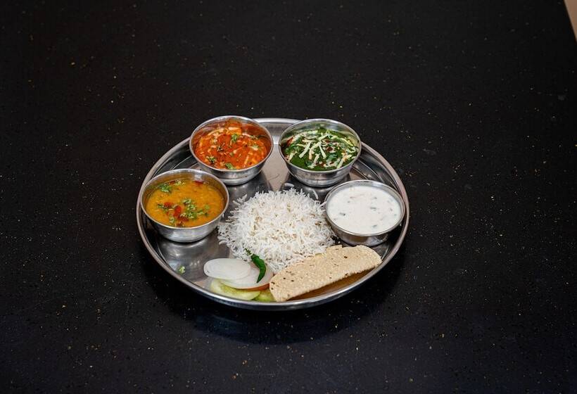 Old Durbar Hotel & Restaurant