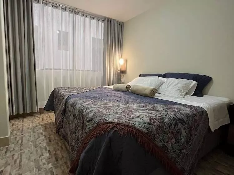 پانسیون Casa Marluc