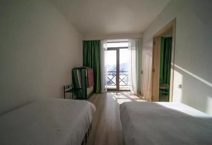 پانسیون Chalet Papa Basili