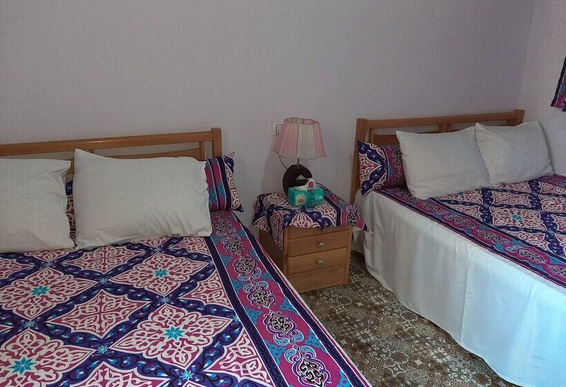 پانسیون Gohar Guest House