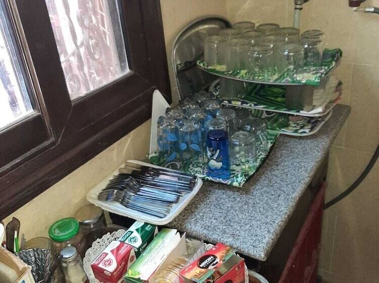 پانسیون Gohar Guest House