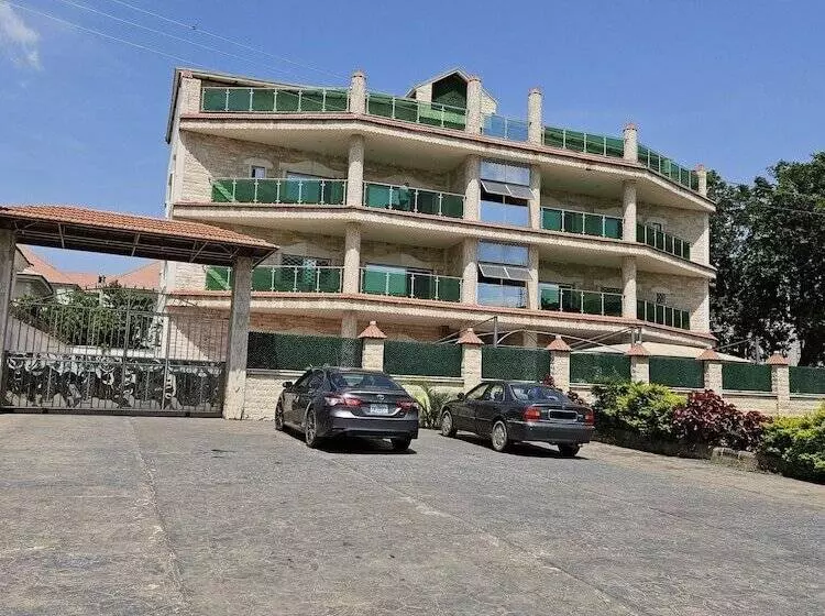 پانسیون Kams Homes