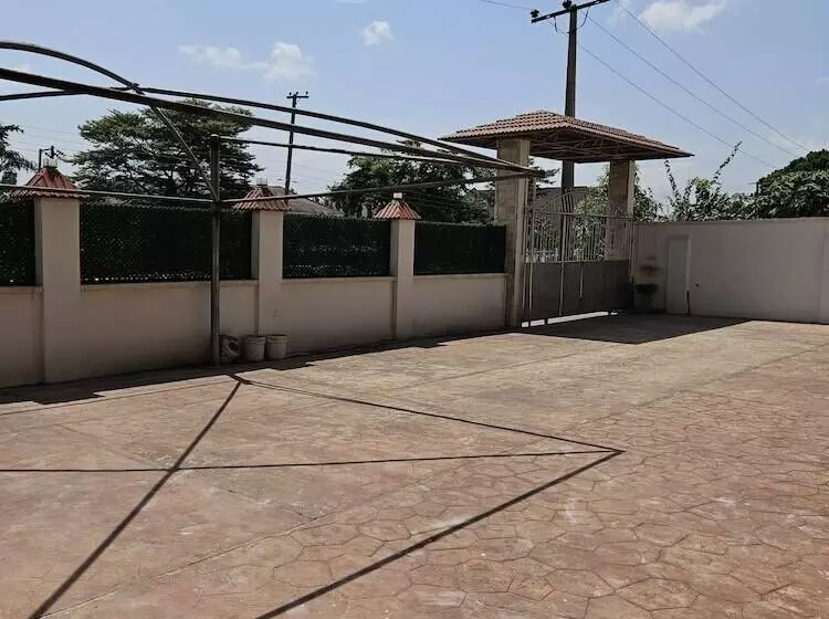 پانسیون Kams Homes