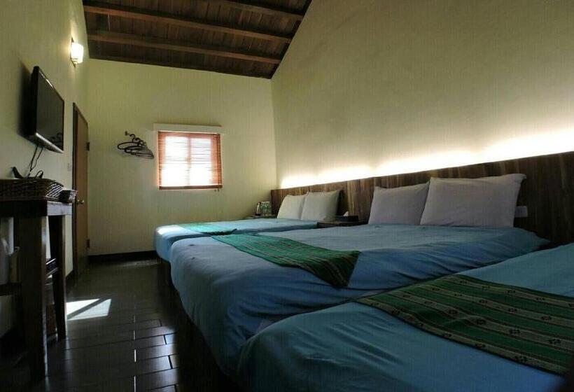 پانسیون Kenting Bao Dong Guesthouse Yi Xin 66