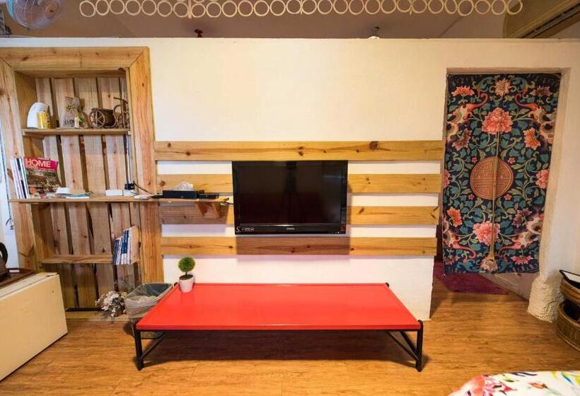 پانسیون Kenting Bao Dong Guesthouse Yi Xin 66