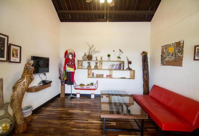 پانسیون Kenting Bao Dong Guesthouse Yi Xin 66