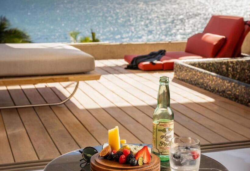 Курорт Mousai Cancun Adults Only