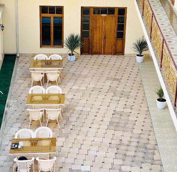 酒店 Lola Boutique