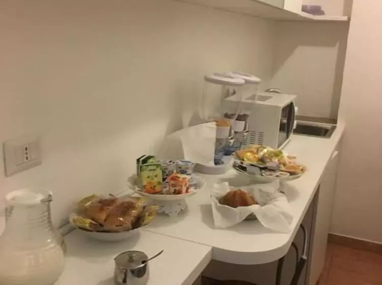 تختخواب و صبحانه Beauty House