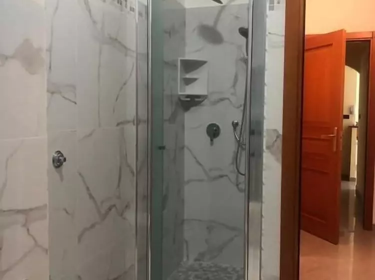 تختخواب و صبحانه Beauty House