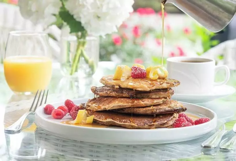 Aamiaismajoitus (B&B) The Sage Cottage