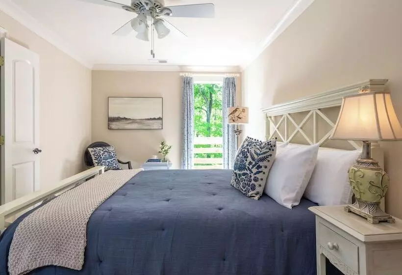 Aamiaismajoitus (B&B) The Sage Cottage