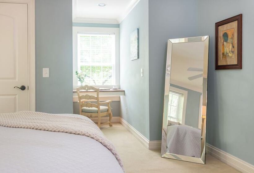 Bed and Breakfast The Sage Cottage