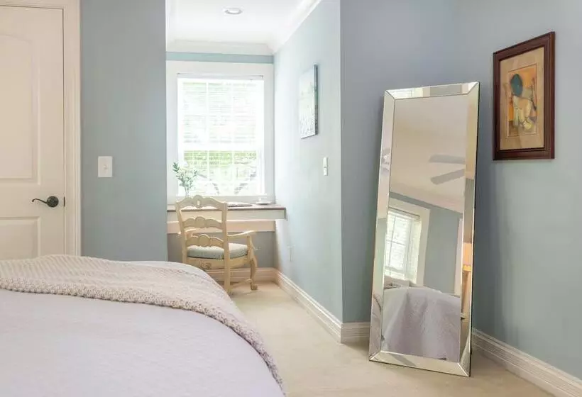 Aamiaismajoitus (B&B) The Sage Cottage