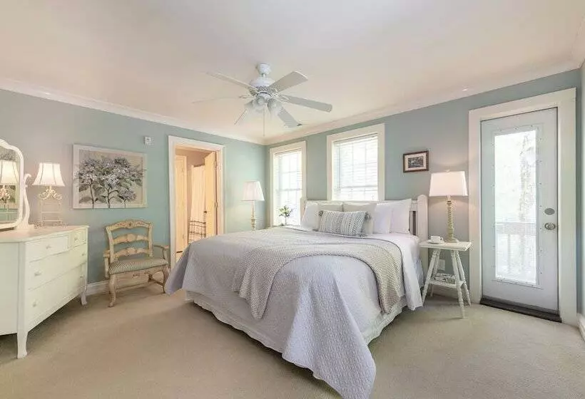 Aamiaismajoitus (B&B) The Sage Cottage