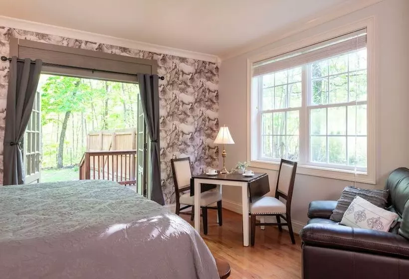 Aamiaismajoitus (B&B) The Sage Cottage