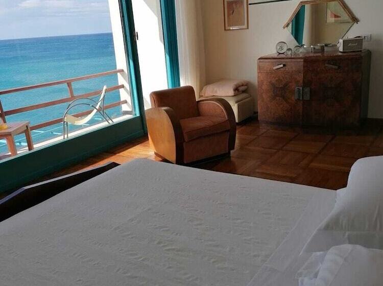 Bed and Breakfast Villa Domus 1938