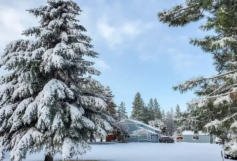 Bend Home W/ Fire Pit, 4 Mi To High Desert Museum!