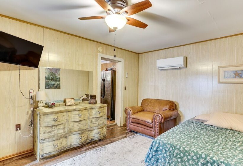 Brodies Landing Cottage ~ Half Mi To Lick Creek!