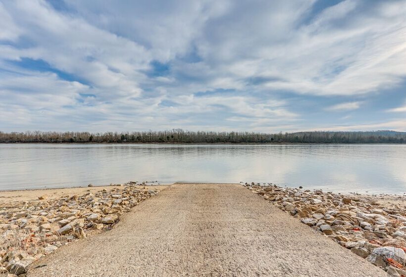 Brodies Landing Cottage ~ Half Mi To Lick Creek!