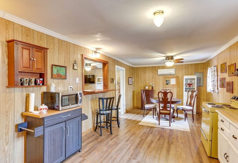 Brodies Landing Cottage ~ Half Mi To Lick Creek!