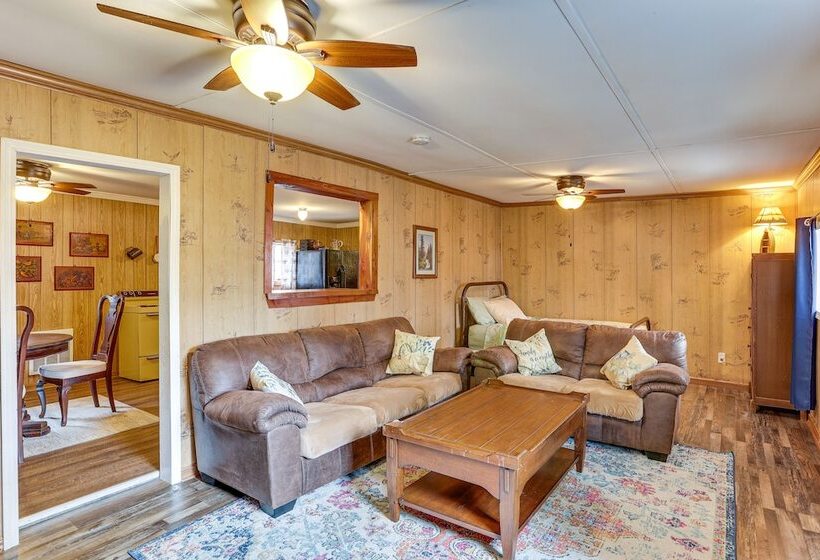 Brodies Landing Cottage ~ Half Mi To Lick Creek!