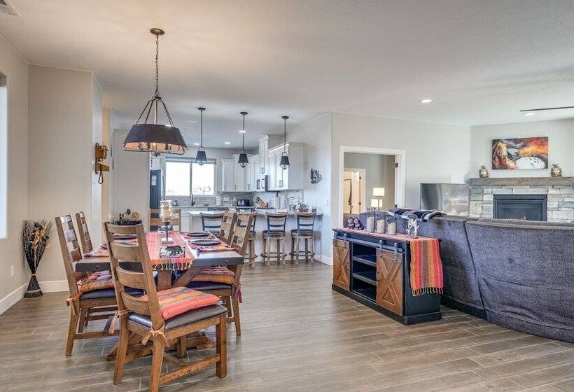 Cedar City Home W/ Mountain Views + Hiking Trails!