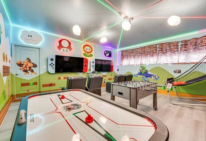 Disney Getaway W/ Game Room & Home Theater!