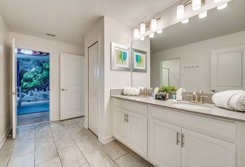 Disney Getaway W/ Game Room & Home Theater!