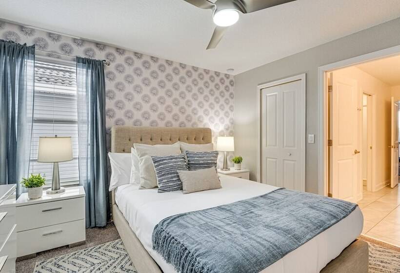 Disney Getaway W/ Game Room & Home Theater!