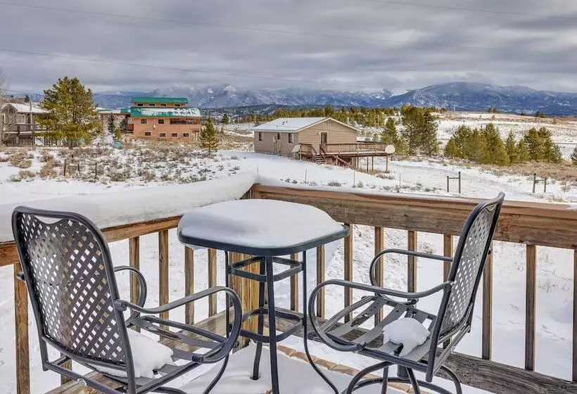 Enjoy Deck + Mtn Views: Grand Lake Retreat!