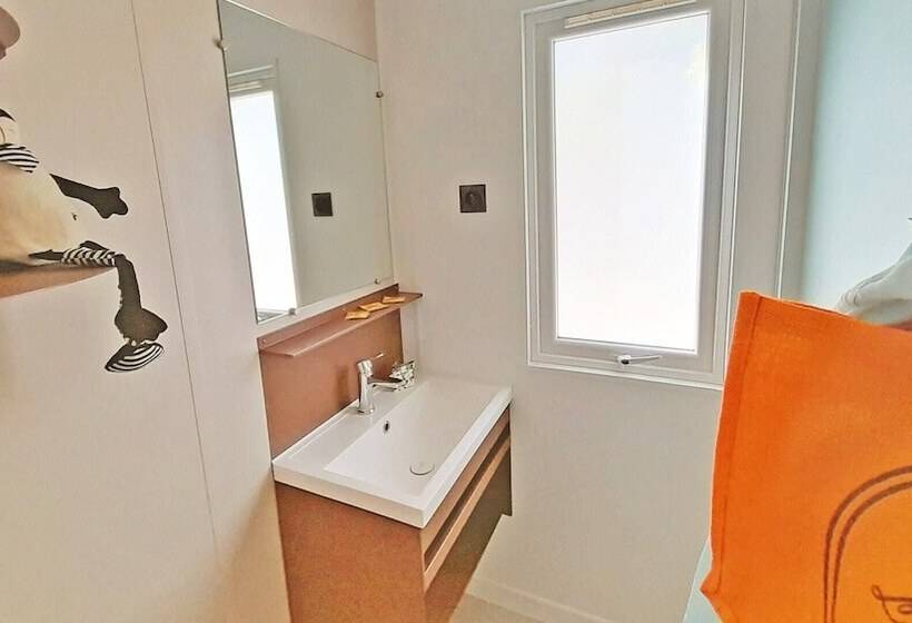 فندق Camping Rives Du Lac De Sainte Croix