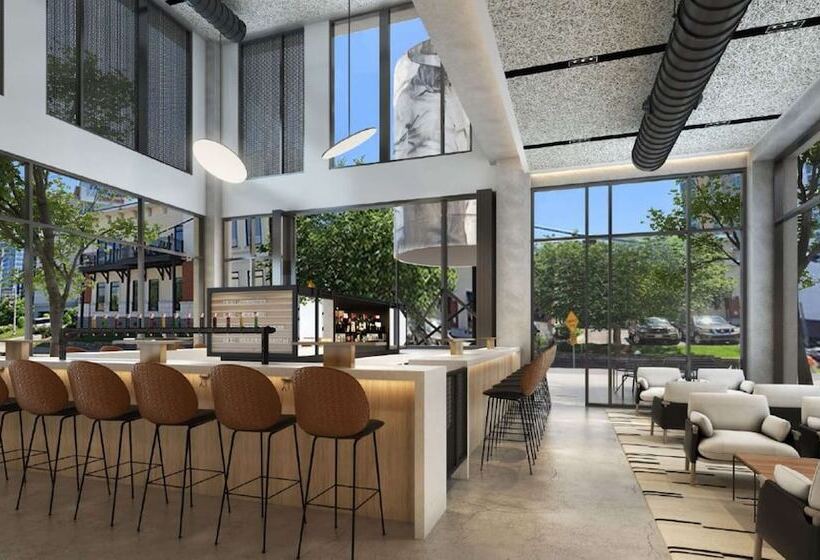 Отель Canopy By Hilton Nashville Downtown The Gulch