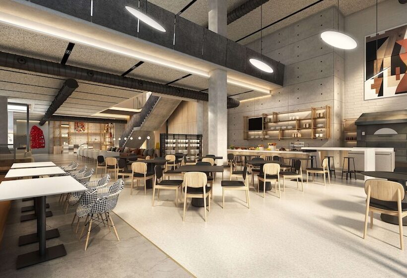 Отель Canopy By Hilton Nashville Downtown The Gulch