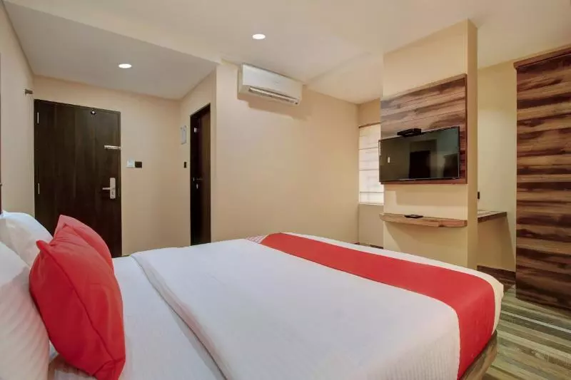 هتل Laxman Residency