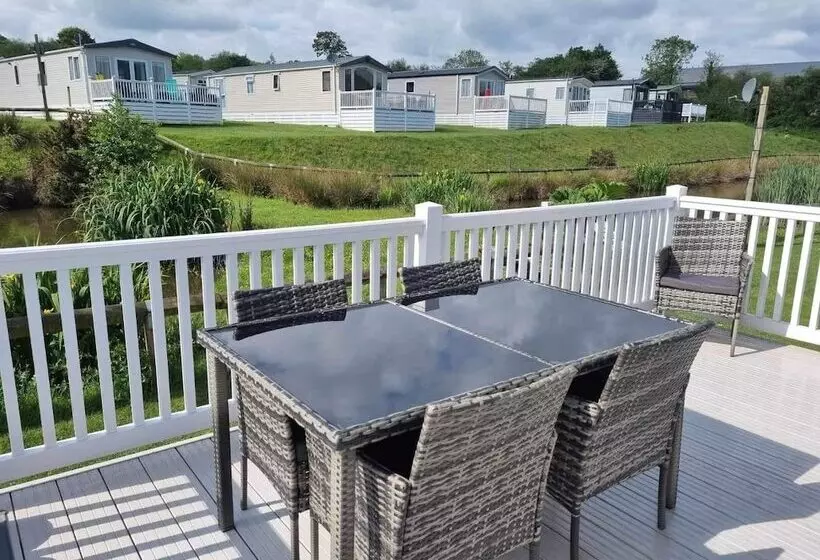ホテル Luxury 2 Bed Holiday Lodge Near Bude & Widemouth