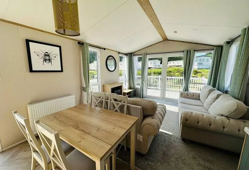 ホテル Luxury 2 Bed Holiday Lodge Near Bude & Widemouth