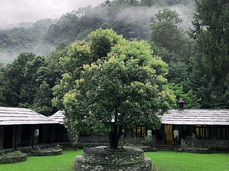 هتل Mountain Lodges Of Nepal Birethanti
