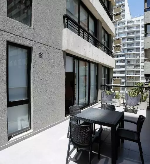 هتل Own Belgrano Studios & Suites
