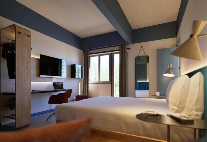 هتل Rome Ciampino Smart