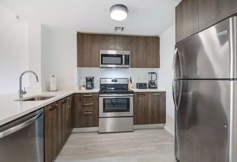 هتل Sentral Alea Miami