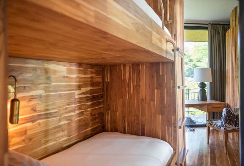 هتل Suitree Experience