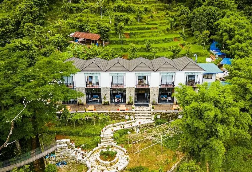 هتل The Hidden Camp