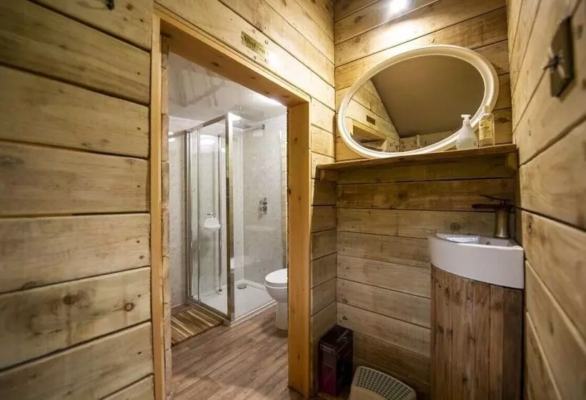 ホテル Torre Cider Farm