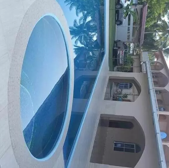 Hotelli Y Restaurante Mariana