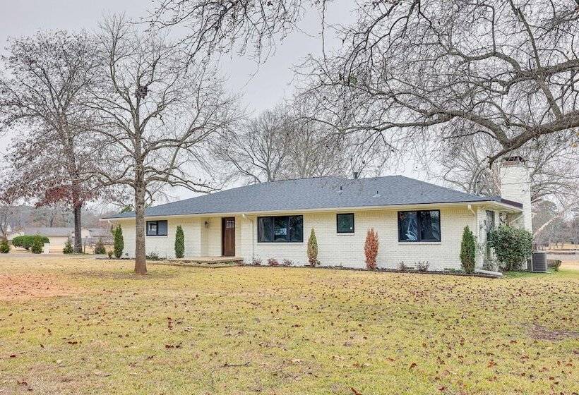 Grand Lakefront Home In Hot Springs W/ Boat Dock!