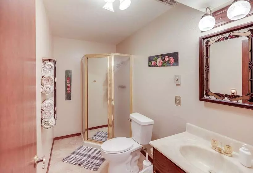 Long Pine Home: 2 Mi To State Recreation Area