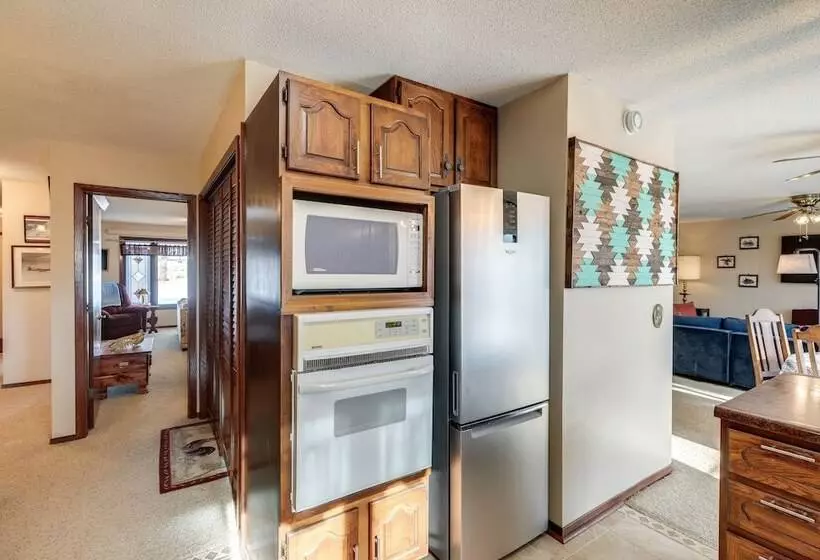 Long Pine Home: 2 Mi To State Recreation Area