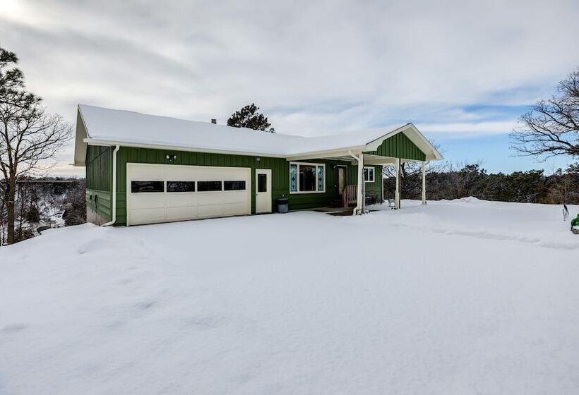 Long Pine Home: 2 Mi To State Recreation Area