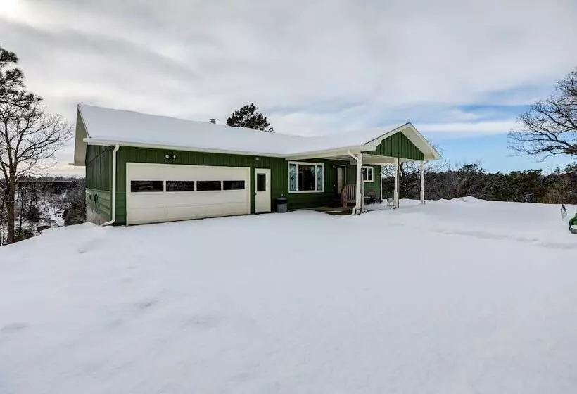 Long Pine Home: 2 Mi To State Recreation Area